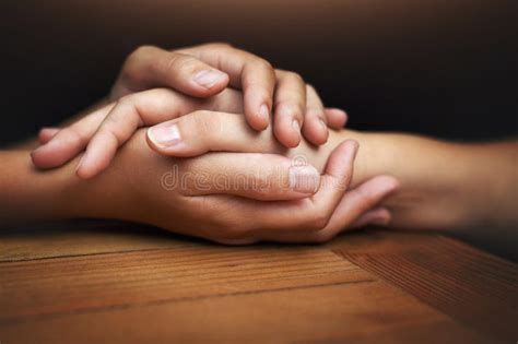 The Role of Holding Hands in Building Emotional Bonds